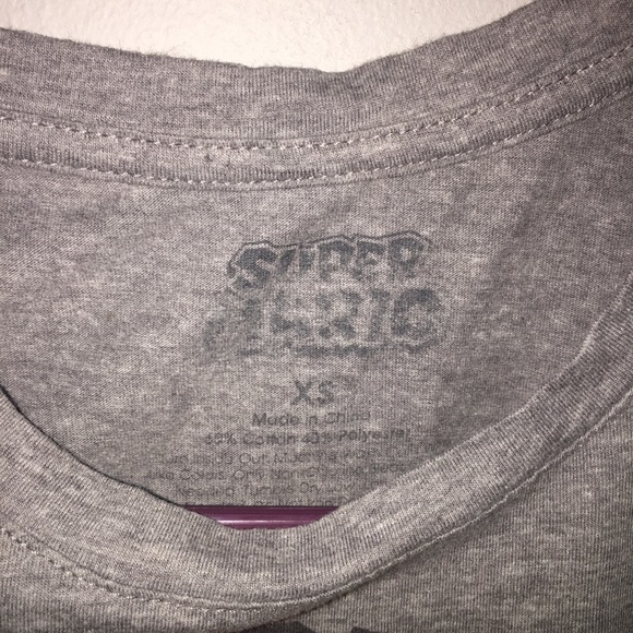 3/$15🌸 Super Mario crop top Xs - Picture 3 of 3